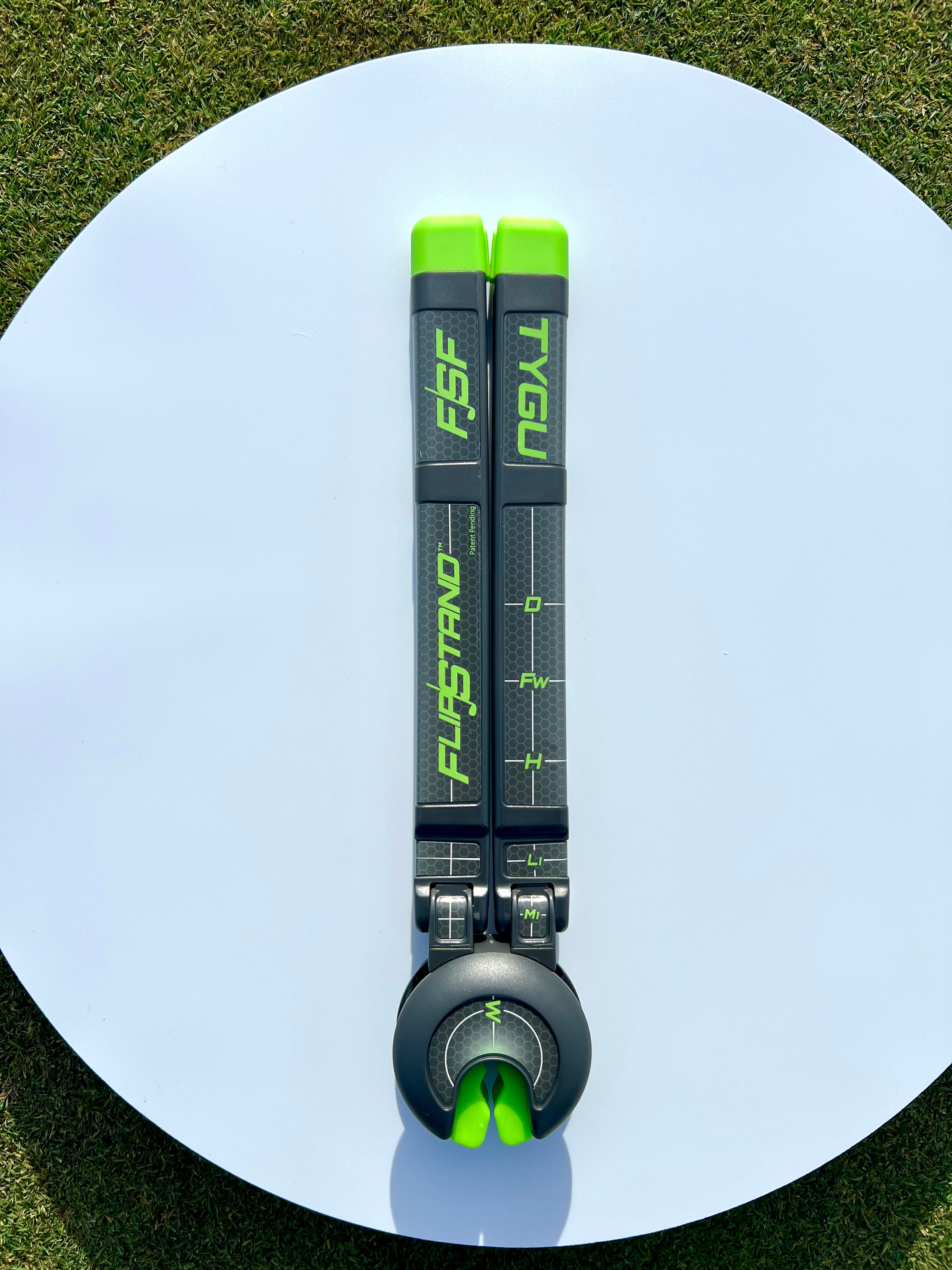 FlipStand Golf Flip Stand